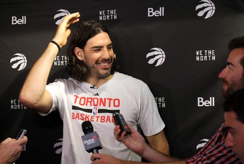 El argentino Luis Scola es parte del equipo de los Raptors de Toronto. (EFE)