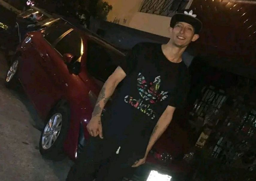 Sergio Tarache es el hombre acusado de quemar viva a su novia en una plaza pública en Perú.