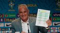 El técnico de Brasil Tite anuncia la convocatoria de la selección nacional para el Mundial de Catar 2022 en Río de Janeiro, 