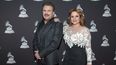 Los hermanos Joaquín y Lucía Galán, de Pimpinela, llegan a la entrega de los premios especiales de los Latin Grammy el 13 de noviembre de 2019 en Las Vegas.