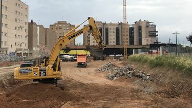 Una grúa, construcción, obras, viviendas en España. &nbsp; &nbsp;