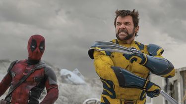 Conversamos con Emma Corrin (Golden Globe Winner) sobre su experiencia encarnado a Cassandra Nova, la antagonista de Deadpool & Wolverine