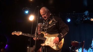 Richard Anthony Monsour (su verdadero nombre) nació en 1937 en Boston y empezó a cosechar sus primeros grandes éxitos en los sesenta con su grupo The Del-Tones.