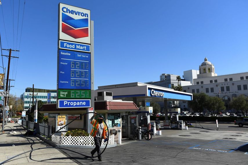 CHEVRON   (ED)  PATRICK T. FALLON  AFP.jpg