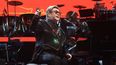 Imagen del cinco de julio de 2019 donde Elton John se sienta en un piano de cola en el escenario en el Sal&oacute;n Ol&iacute;mpico con entradas agotadas durante su concierto adicional de su espect&aacute;culo Farewell Yellow Brick.&nbsp; &nbsp;