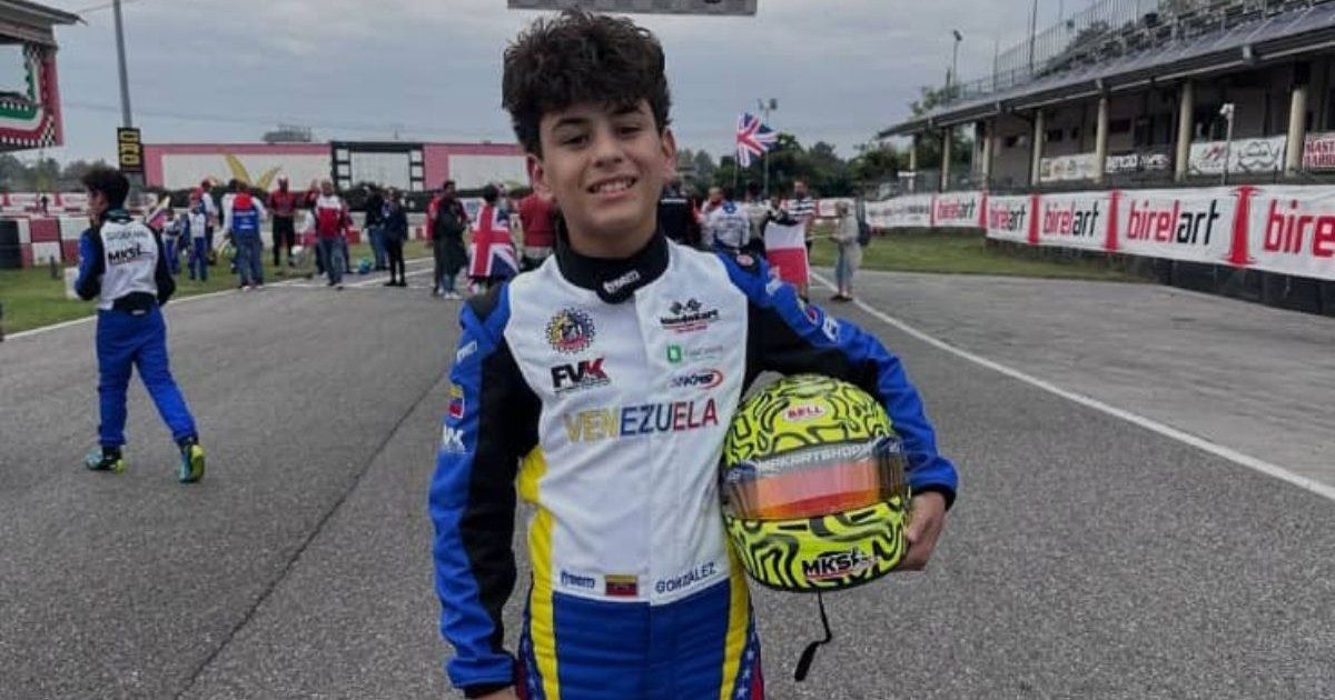 Venezolano Alessandro González se convirtió en el mejor piloto latino en Italia