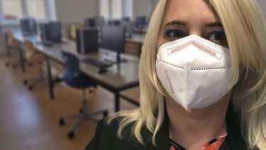 El uso de mascarillas es recomendado para contrarrestar el contagio de coronavirus.