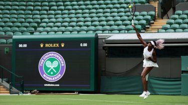 Venus Williams, de Estados Unidos, entrena en el All England Lawn Tennis y Croquet Club, en Wimbledon, Inglaterra, de cara al inicio del tercer Grand Slam de la temporada, que arranca el lunes, el jueves 29 de junio de 2023.&nbsp;