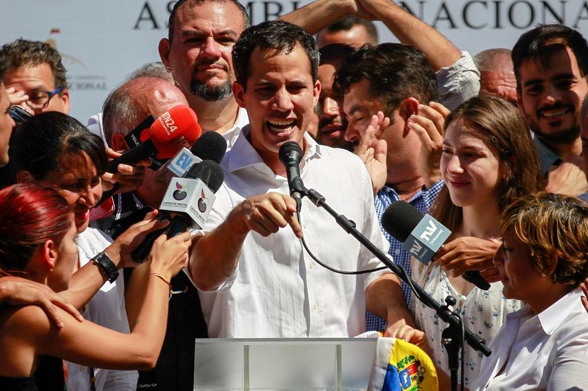 Juan Guaidó, presidente de la Asamblea Nacional de Venezuela, habla en un cabildo abierto.
