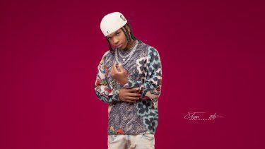 El músico dominicano Lomiiel.