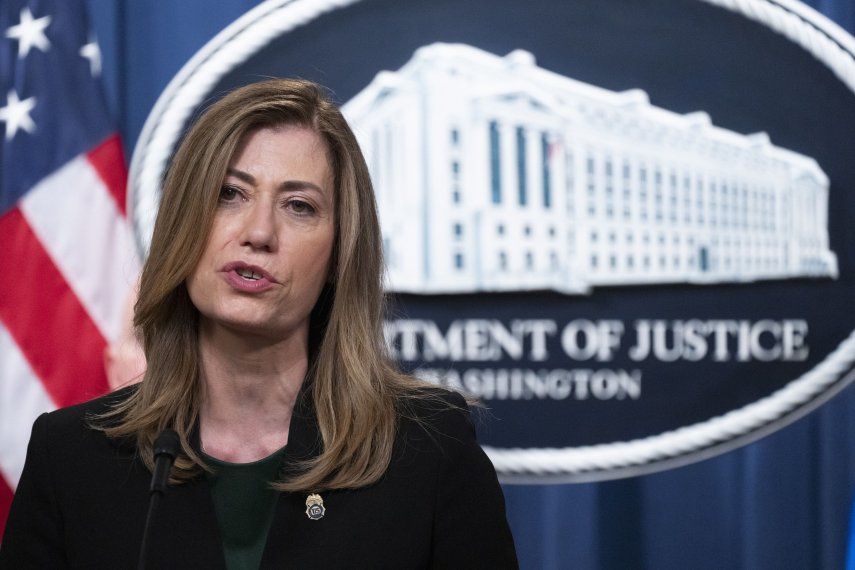 La administradora de la DEA, Anne Milgram, habla durante una conferencia de prensa en el Departamento de Justicia en Washington el martes 3 de octubre de 2023.&nbsp;