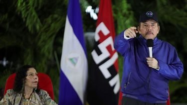 Los dictadores Daniel Ortega y Rosario Murillo.