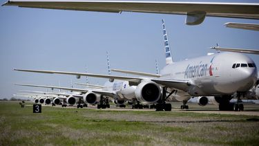 L&iacute;nea de aviones de la compa&ntilde;&iacute;a a&eacute;rea estadounidense American Airlines.