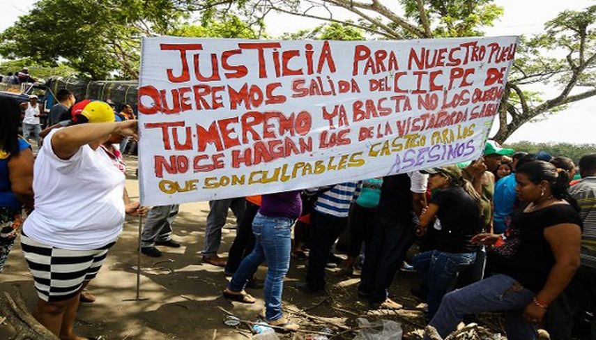 Habitantes de Tumeremo pedían justicia durante los días posteriores a la masacre de los mineros (CORTESÍA.el pitazo.com)