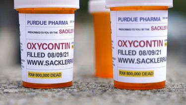 Frascos de Oxycontin, un fármaco que ha sido parte de la crisis de opiodes.