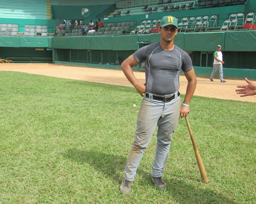 González tenía 10 cuadrangulares al momento de dejar de jugar. (ARCHIVO)