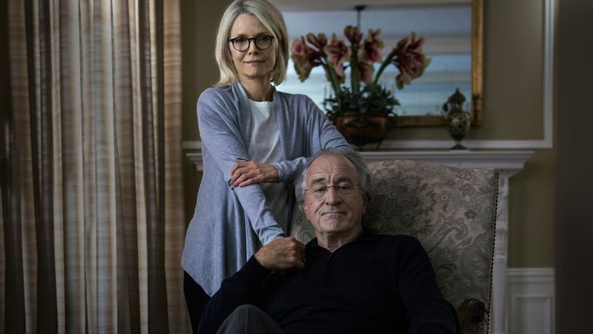 Robert De Niro y Michelle Pfeiffer&nbsp;en la serie The wizard of lies.