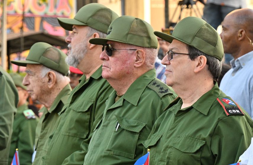 José Ramón Machado Ventura, el primer ministro Manuel Marrero Cruz, el ministro de las Fuerzas Armadas, general Álvaro López Miera, y el ministro de Relaciones Exteriores del régimen de Cuba, Bruno Rodríguez.&nbsp;