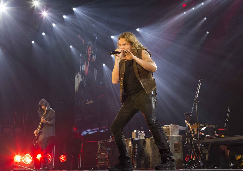 La banda mexicana de rock Man&aacute; act&uacute;a en Atlanta, Georgia, como parte de la gira Cama&nbsp;Incendiada.&nbsp;