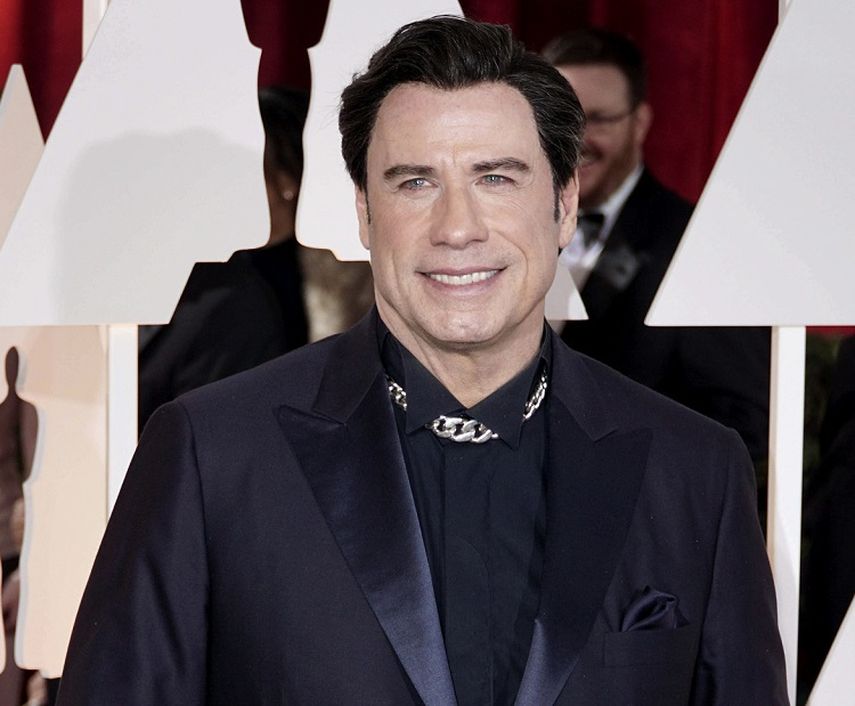 El actor estadounidense John Travolta posa durante la pasada entrega de los Oscar. (EFE). 