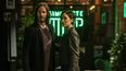 En esta imagen difundida por Warner Bros. Pictures, Keanu Reeves y Carrie-Anne Moss en una escena de The Matrix Resurrections.&nbsp;