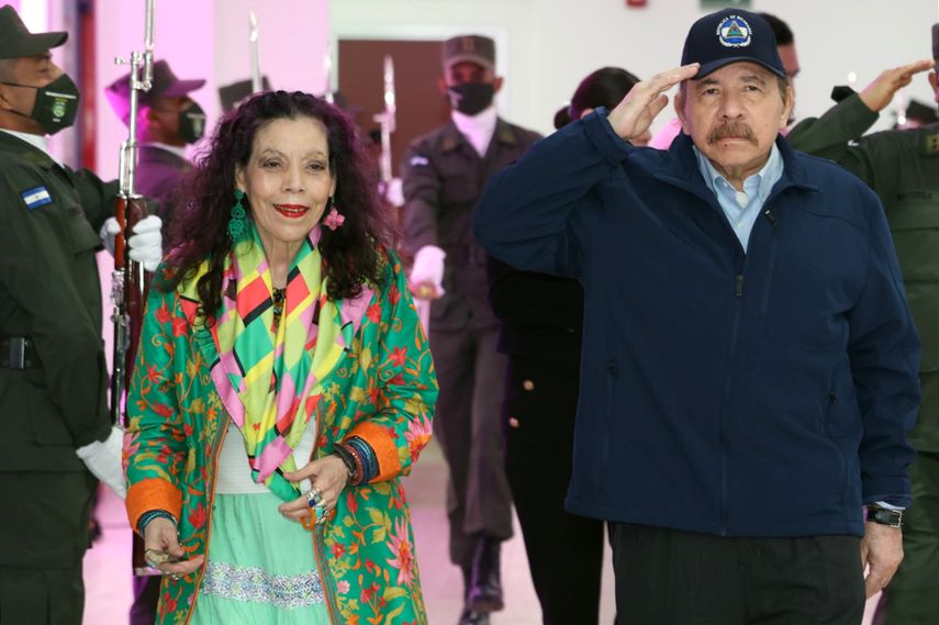 El dictador de Nicaragua, Daniel Ortega y su esposa, Rosario Murillo.