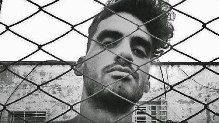  Danilo Maldonado Machado, artista cubano conocido como El Sexto lleva casi 10 meses en una cárcel de La Habana, donde recibe un trato inhumano.  