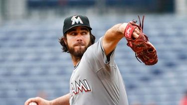 Dan Haren también se va. (ARCHIVO)
