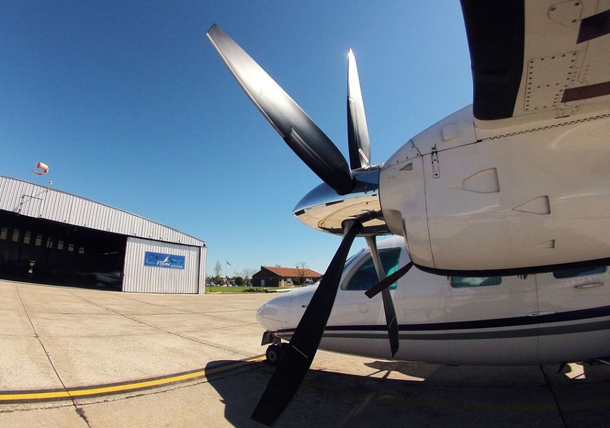 El avión, un turbohélice bimotor fabricado por la empresa japonesa Mitsubishi, lleva más de 20 horas desaparecido.