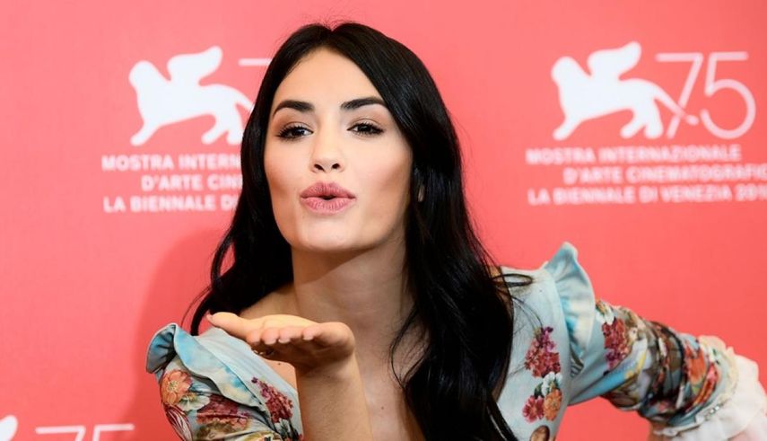 La actriz también es cantante.