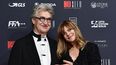 El director alemán Wim Wenders (izquierda) y la actriz alemana Nastassja Kinski posan a su llegada a la 30ª edición de los Premios del Cine Europeo en Berlín, el 9 de diciembre de 2017.