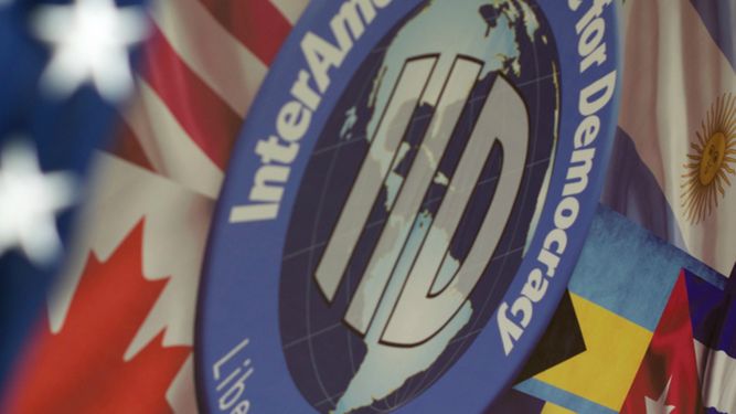 Interamerican Institute for Democracy, con sede en Miami.&nbsp;