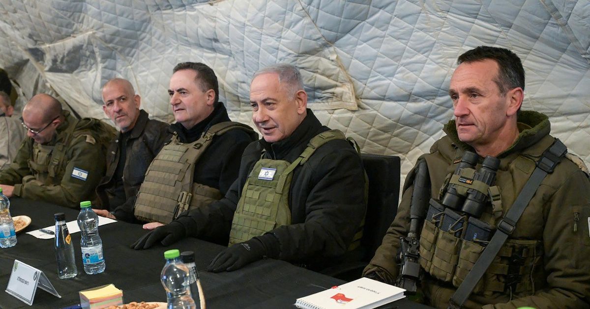 Israel efectúa “ataque preventivo” dirigido a planta nuclear de Irán