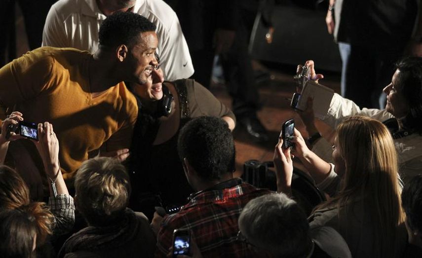 Will Smith saluda a sus seguidores en Buenos Aires. (EFE)