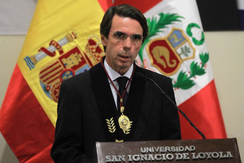 Aznar señaló que es hora de denunciar estas circunstancias inaceptables (recordó los casos de Leopoldo López y María Corina Machado) y aprovechó este foro para exhortar a los países y a los organismos regionales e internacionales a que actúen en conse