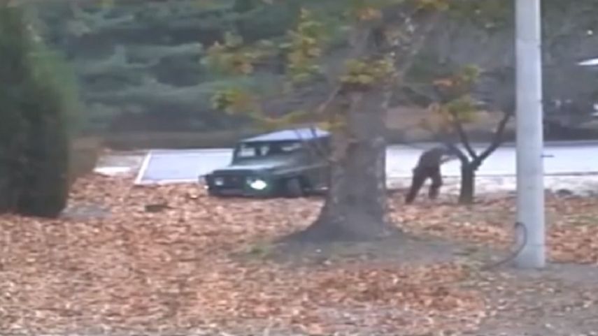 El soldado norcoreano que desertó en noviembre último recibió varios disparos de los militares de Corea del Norte.