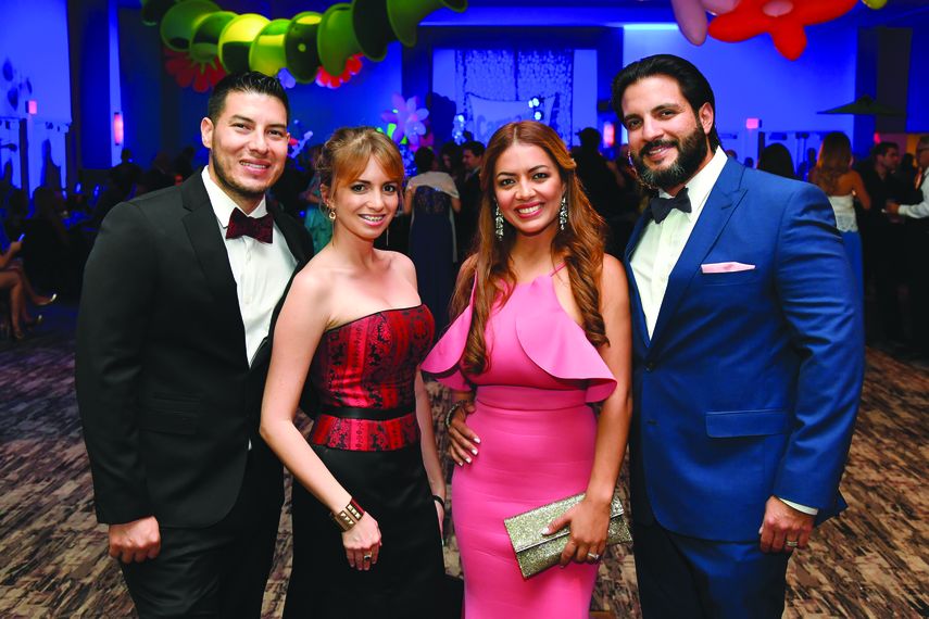 &nbsp;Michael Marrero, Adriana Avello, Yesenia y Jonathan Rodríguez.