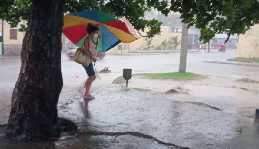 Al menos 750 viviendas afectadas por lluvias en occidente de Cuba