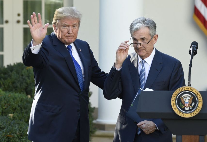 El presidente Donald J. Trump en la Casa Blanca junto al actual jefe de la Reserva Federal Jerome Powell