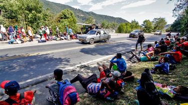 Los migrantes venezolanos también son un grupo poblacional en condiciones de vulnerabilidad, la pobreza multidimensional se ubicó en 44,2 %, elevándose tres puntos porcentuales con respecto a 2019