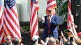 El expresidente de Estados Unidos y candidato presidencial republicano Donald Trump llega para hablar en un evento de campaña en Racine, Wisconsin, el 18 de junio de 2024.