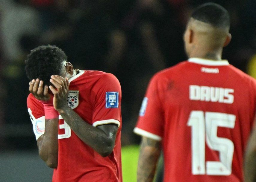El defensa #23 de Panamá, Michael Murillo, reacciona después del partido de clasificación de la CONCACAF para la Copa Mundial de la FIFA 2026 entre Panamá y Guatemala en el Estadio Rommel Fernández Gutiérrez en la ciudad de Panamá el 8 de septiembre de 2025.&nbsp;