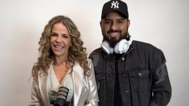 Adriana Martín y Randy Wallz.