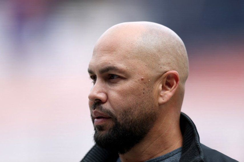 Carlos Beltrán se encuentra en el campo antes del primer partido en casa entre los Mets de Nueva York y los Azulejos de Toronto en el Citi Field el 4 de abril de 2025 en el barrio Flushing del distrito de Queens de la ciudad de Nueva York.&nbsp;