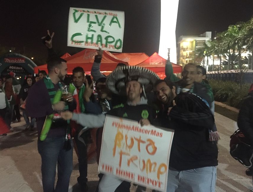 Los fanáticos celebraron al Chapo y hasta llegaron a pedir su liberación