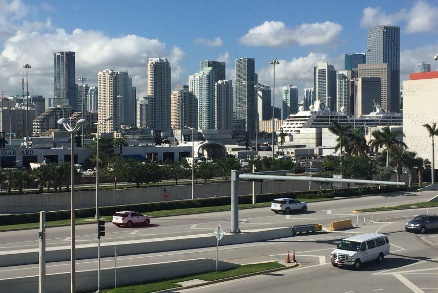 Vista de la ciudad de Miami, una de las urbes con mayor desarrollo en el mercado inmobiliario.