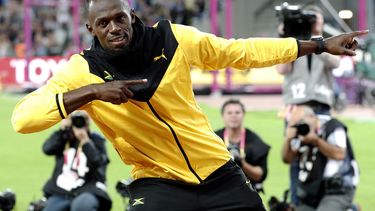 El jamaicano&nbsp;Usain&nbsp;Bolt repitió en su despedida en el estadio Olímpico de Londres el que fuera su gesto característico para acompañar cada una de sus victorias.