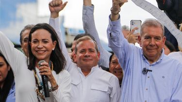 María Corina Machado envió un mensaje a Juan Pablo Guanipa, compañero de lucha y quien está en prisión por orden de Nicolás Maduro. Señaló que cuando Venezuela recupere la libertad, van a levantar al país &nbsp;