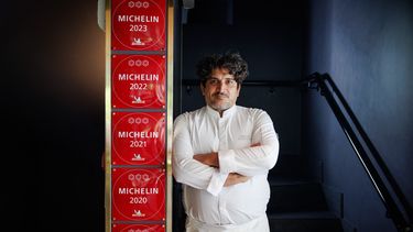 Más que un restaurante, Mirazur es la central eléctrica donde Mauro Colagreco pone toda su energía en la investigación y crea nuevos sabores e ideas.