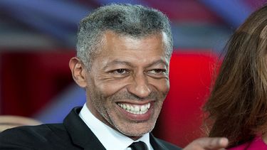 En esta foto de archivo tomada el 2 de diciembre de 2016, el presentador y periodista francés Rachid MBarki asiste a la ceremonia de apertura del 16 Festival Internacional de Cine de Marrakech en Marrakech.